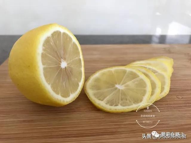 柠檬泡水方法不对,喝再多也没用,这才是正确方法,长知识了