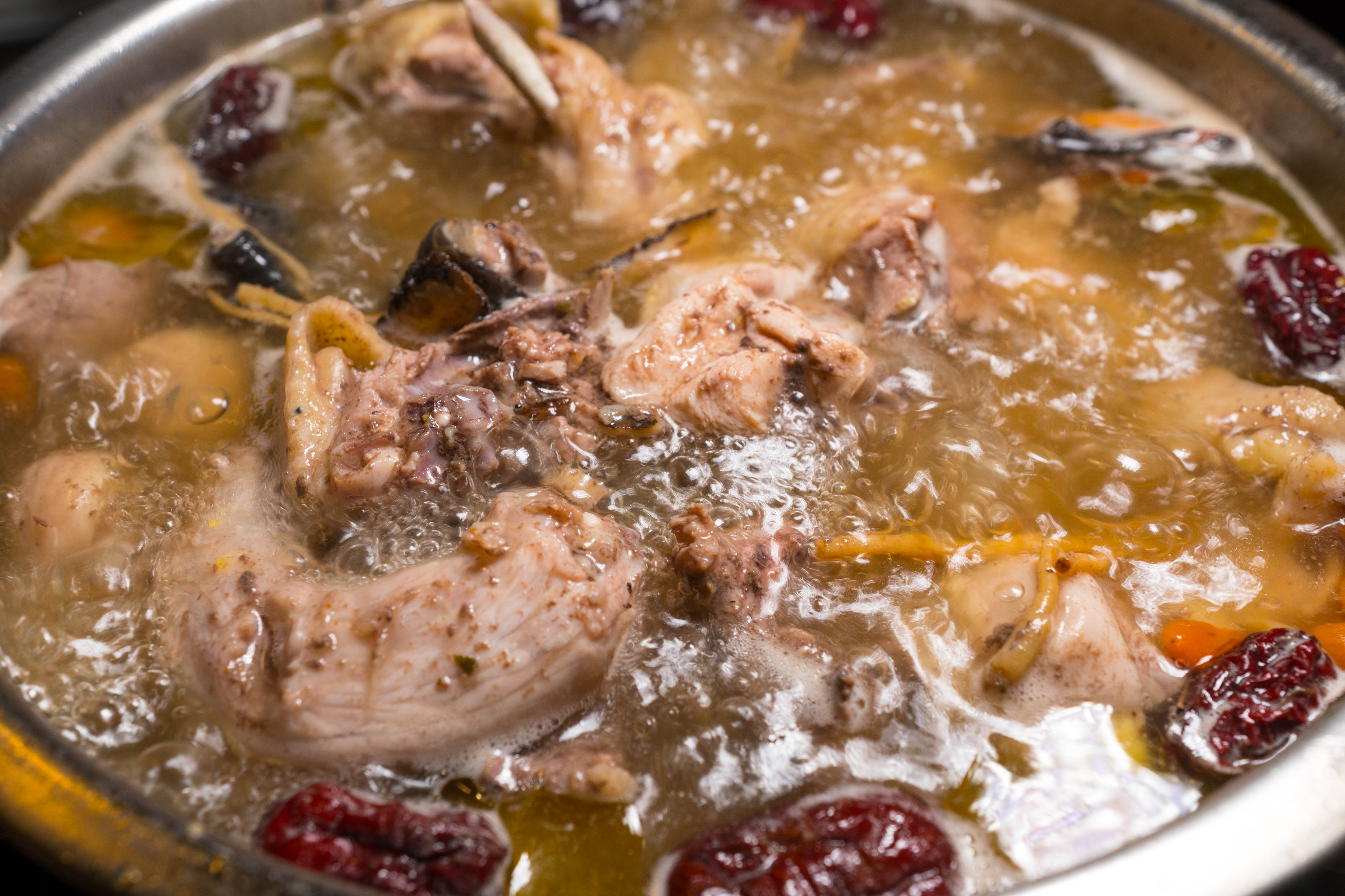 说实话我很反感餐厅取名XX研究所，抱着扫雷心态体验了其中一家