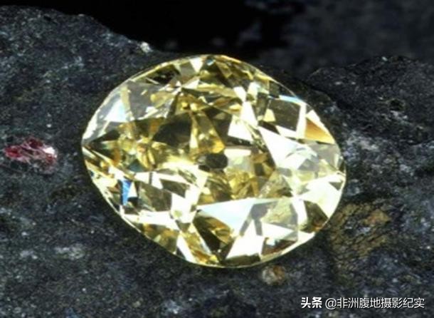 在你手里是块石头,只能划划玻璃,在人家手里就叫钻石