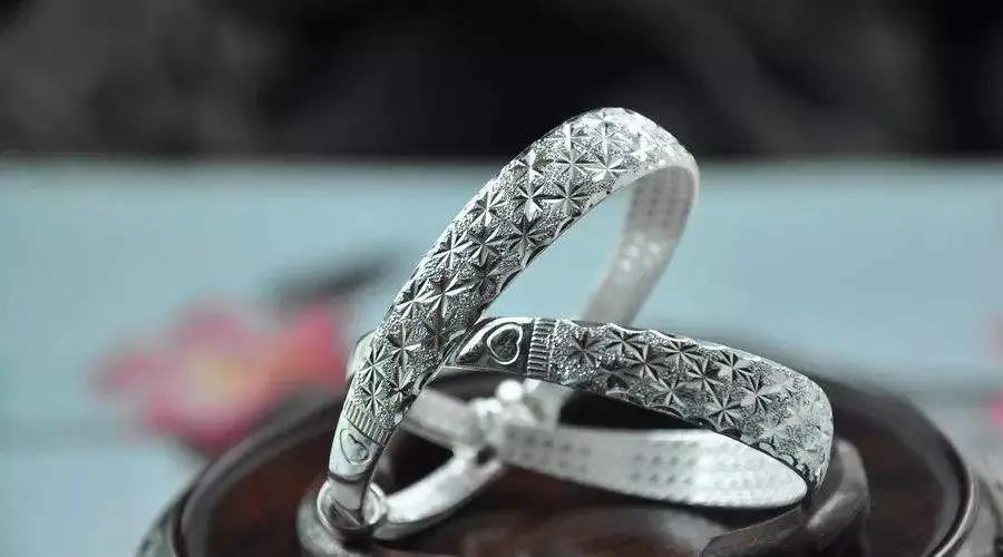 买到假银饰怎么处理,买到假的银首饰