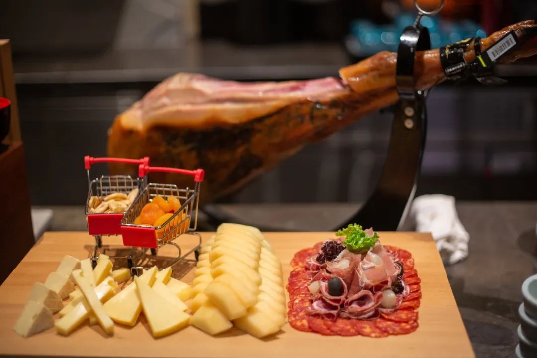 因为《寻味东莞》和岭南这家奢雅风洲际酒店，我特地去了一趟东莞