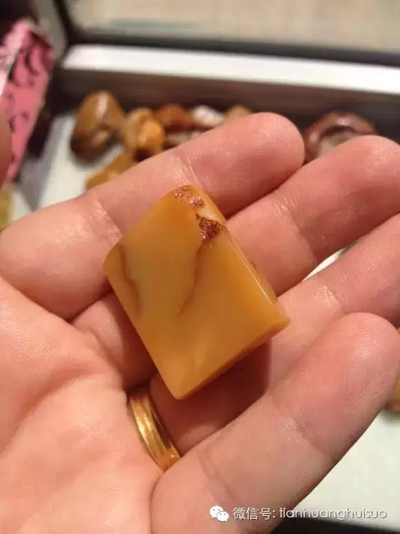 福州哪里有鉴定寿山田黄原石,寿山极品红田黄照片