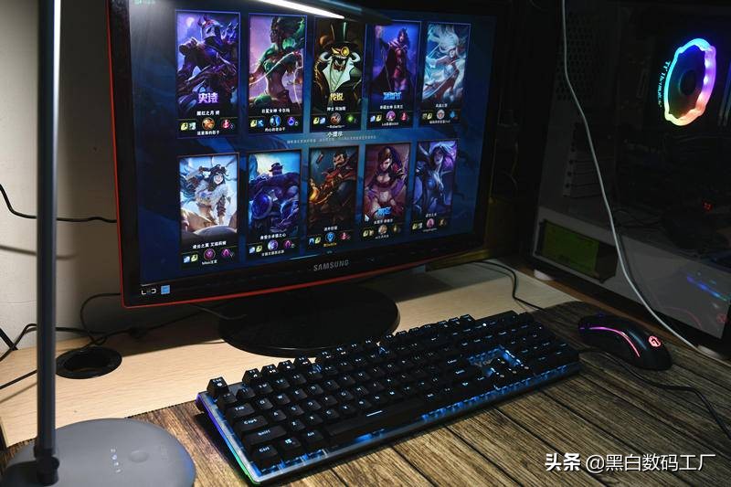 自从用了机械键盘就再也用不回电容胶了