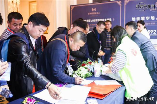 创势聚力海湾石油杯慧聪网2018汽配汽保品牌盛会闪耀上海