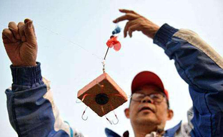 钓鱼时被刺到,为什么每次钓鱼都会被鱼钩伤到