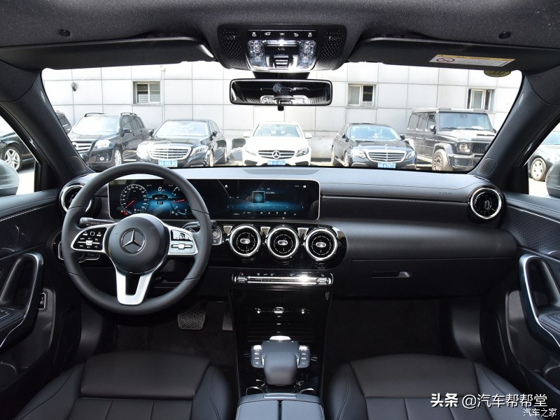 奔驰a级车型值不值得买,奔驰a级2023新款车型值不值得买