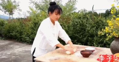 网红直播萝莉变大妈,直播萝莉变大妈