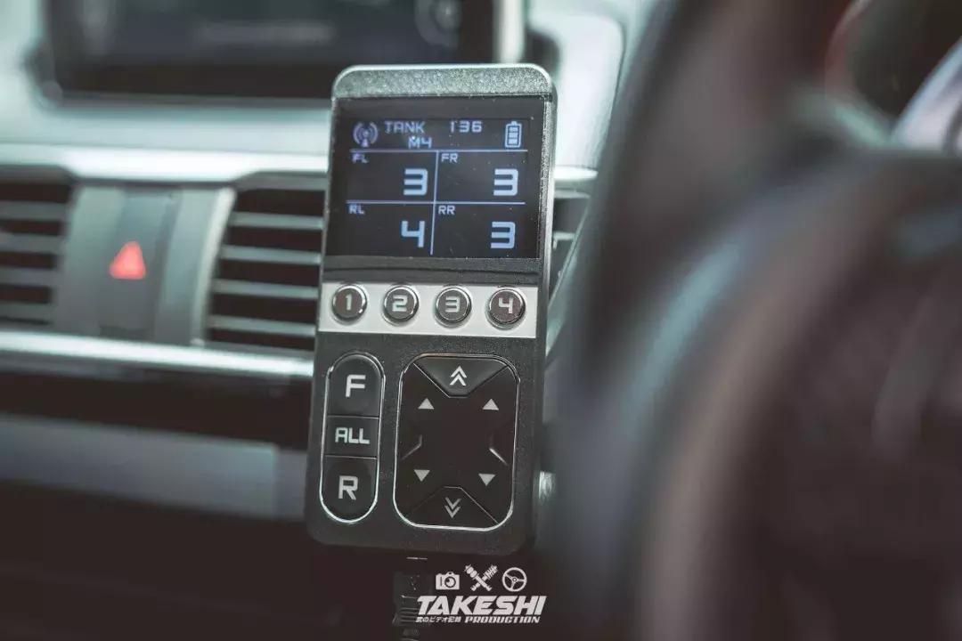 马自达3axela昂克赛拉摩登上市,马自达3axela昂克赛拉参数