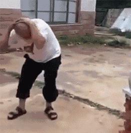 GIF搞笑动态图,各种人物搞笑图片大全