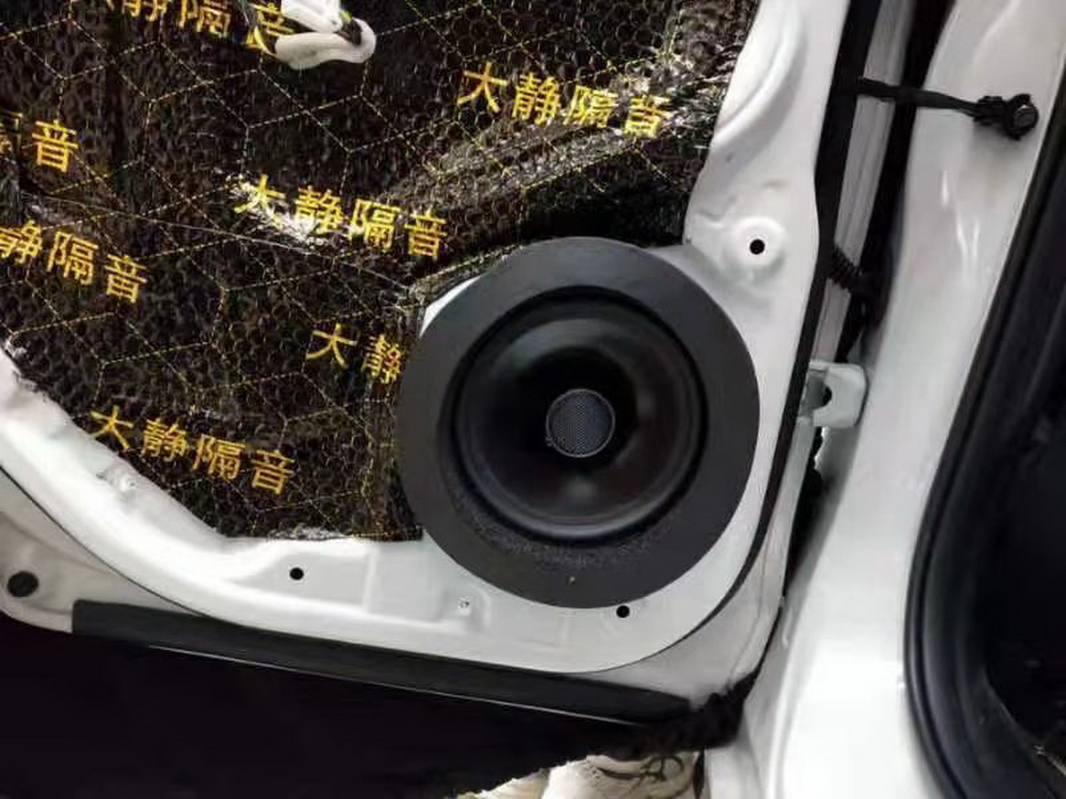 本田飞度加装dsp功放教程,新款本田飞度音响喇叭升级视频