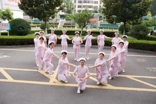 中年成长:这几年,我在临沂“医护圈”采撷的“蜜糖”