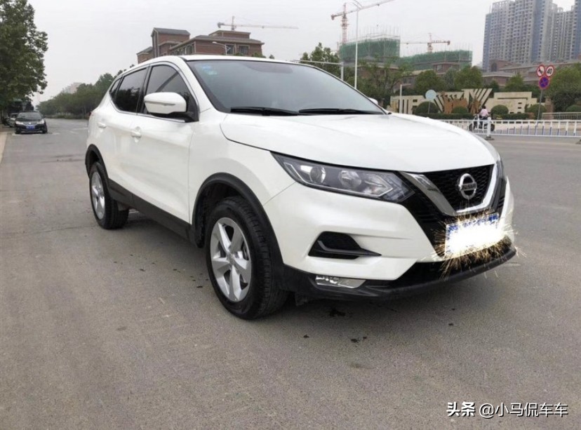 日产逍客2.0最低配值得购买吗,日产逍客经典2.0l舒适版测评