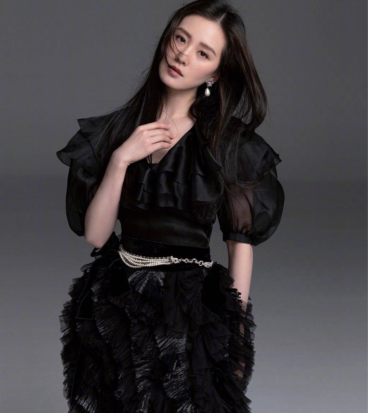 香奈儿戴妃珠光灰色,香奈儿戴珍珠