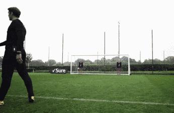 足球小角度破门技巧,足球禁区内如何过人