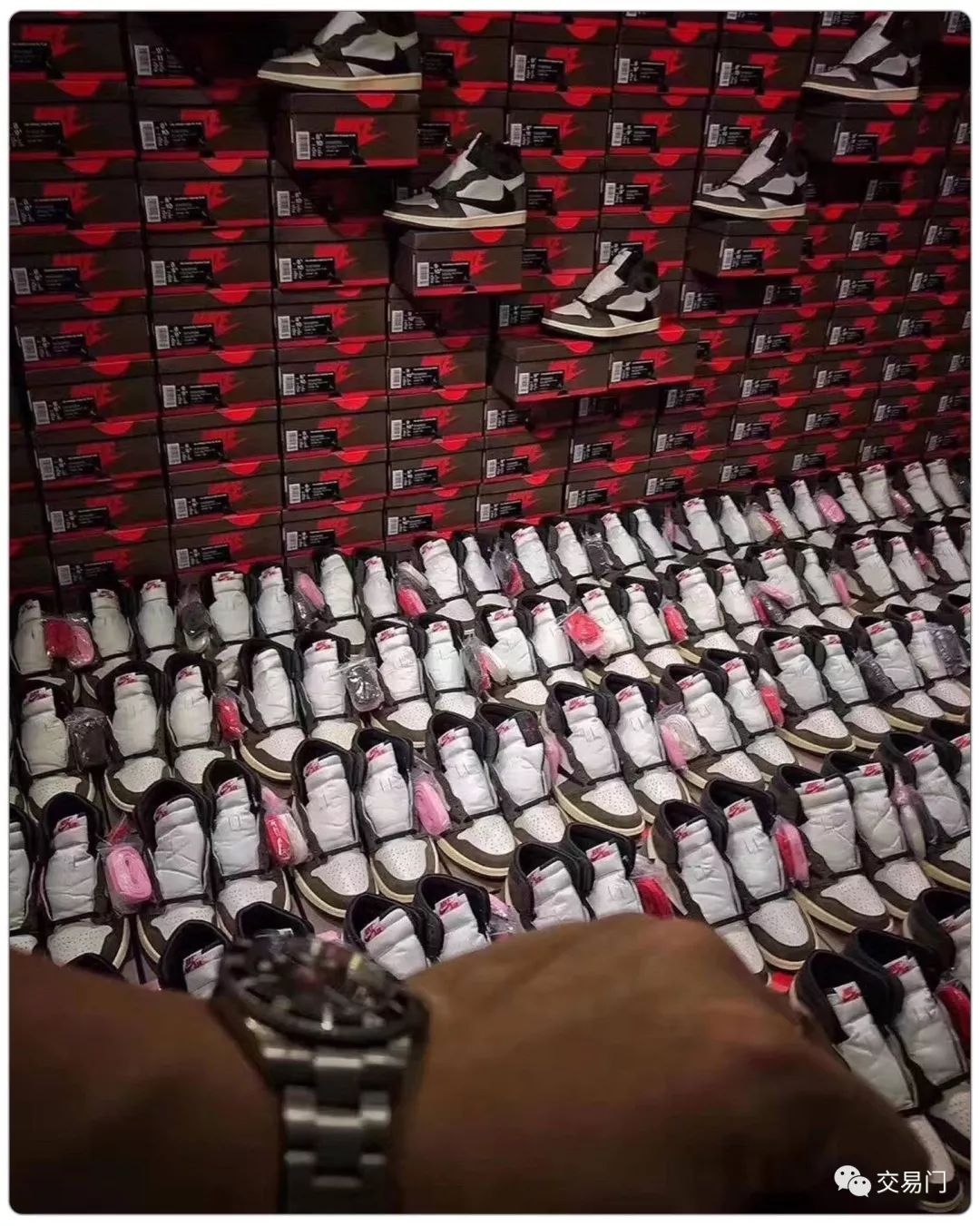 拿500个*币特比**炒鞋够吗