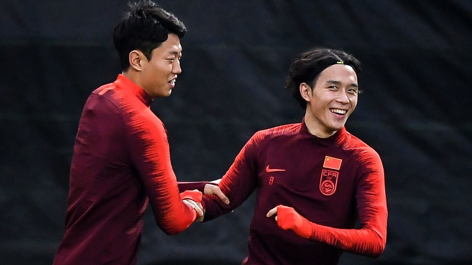 乌拉圭巨星爽约，泰国队长伤退，乌兹老友来访，卡氏国足将启征程