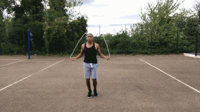 一天一千跳绳一个月有什么效果,一天跳一千下跳绳可以减肥吗