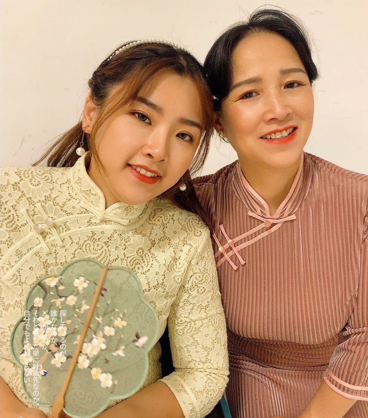 29岁美女：海归硕士，高位截瘫却打3份工，月薪1万，央视表扬