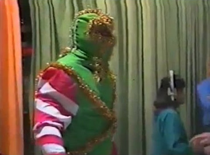 凯恩多少年进入wwe,凯恩打wwe了吗