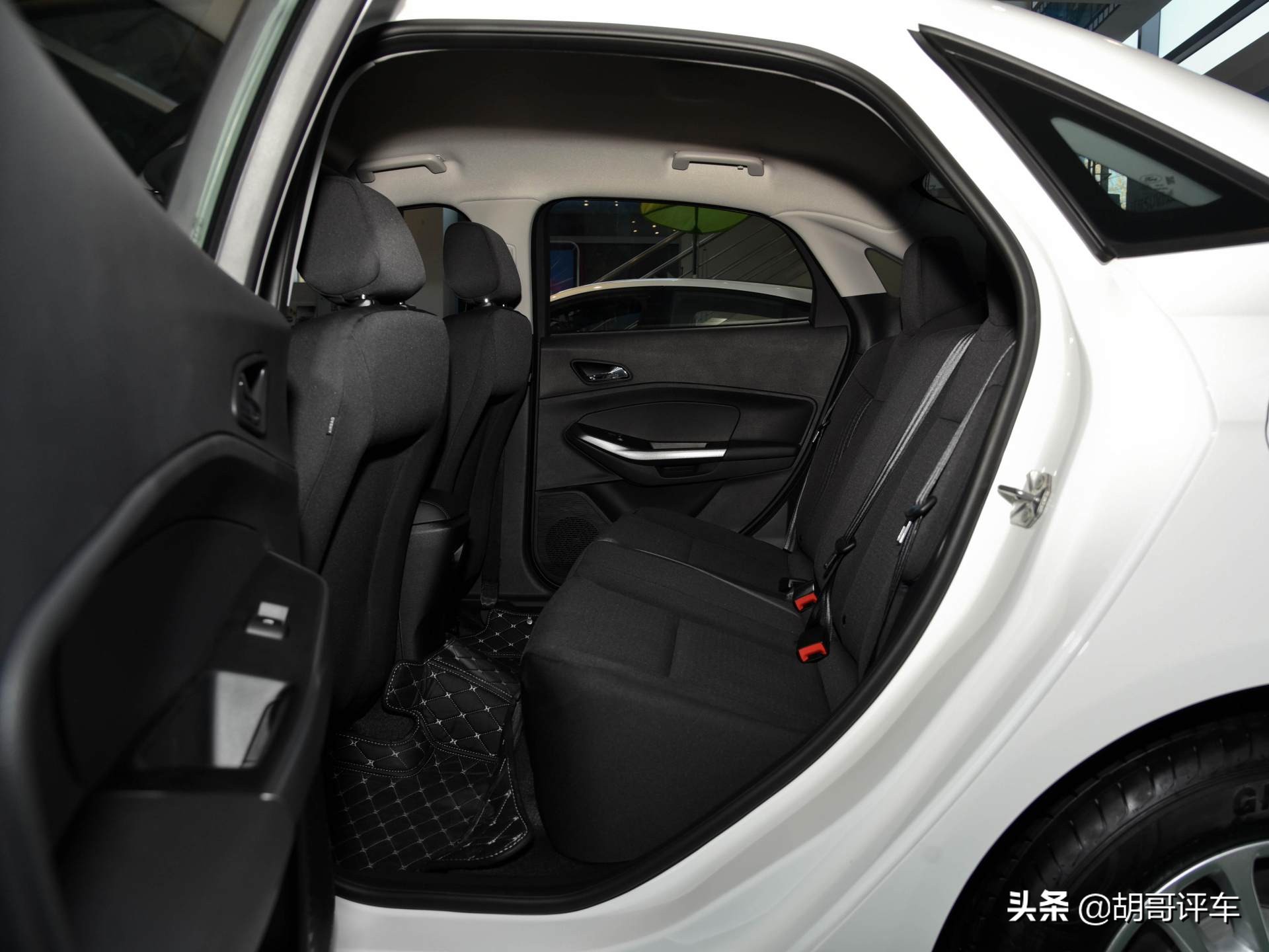 不到十万的福特车,不到十万的四驱合资车