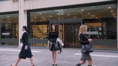 适合30-35岁女人衣服穿搭,三四十岁的女人怎么穿好看