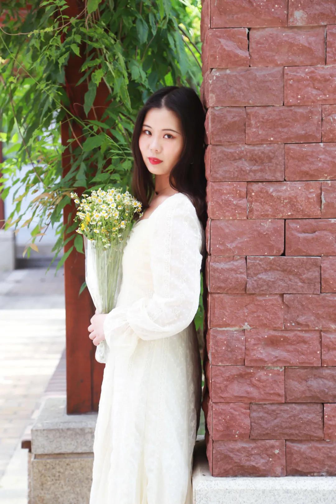 南京这所新校藏不住了！我们发现了几百封来信……