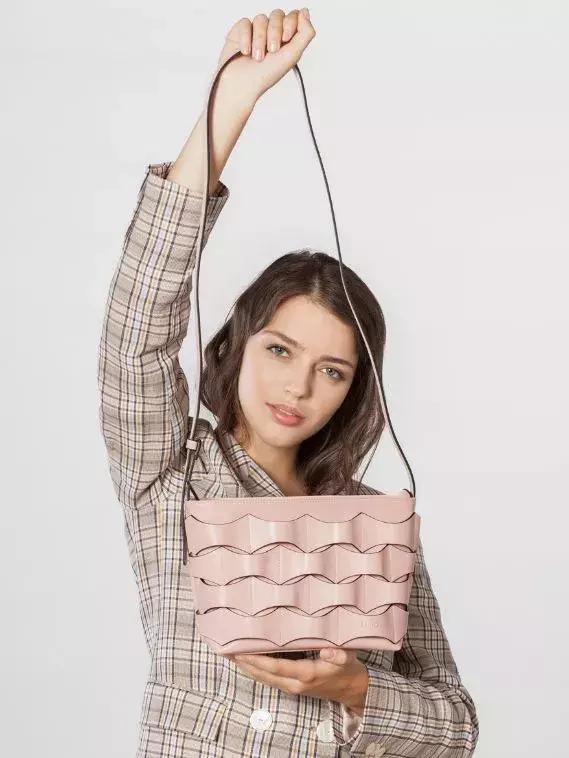 2018年值得入手的包包,大牌不过万入门包包推荐