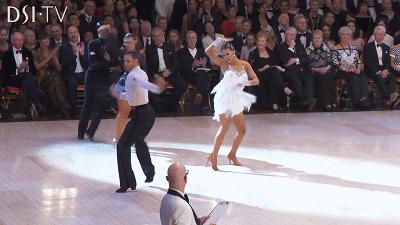 恰恰恰舞步节奏,恰恰恰基本舞步表演