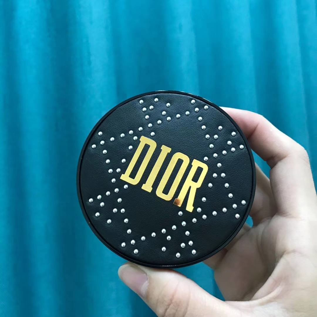 李佳琦干皮适合用的气垫,种草不踩雷