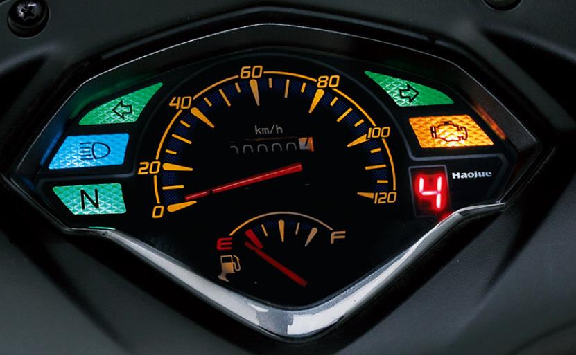 豪爵新出大油箱弯梁车,豪爵低油耗弯梁摩托车男款