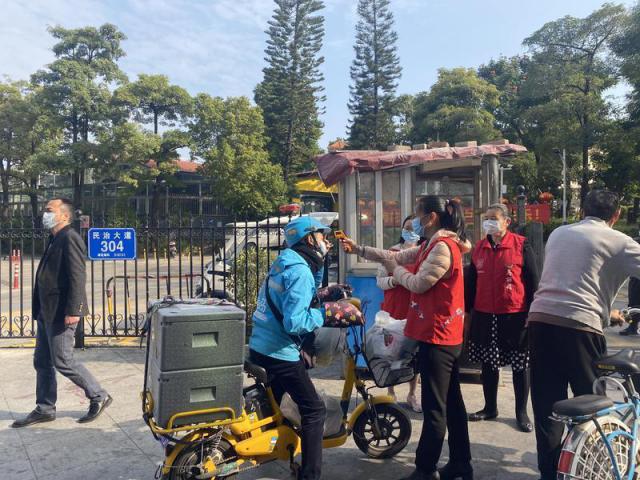 深度深圳⑥｜突然，我们的生活离不开口罩了