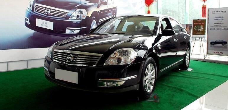 战友家里的老天籁卖我2万多,这个价格亏吗?