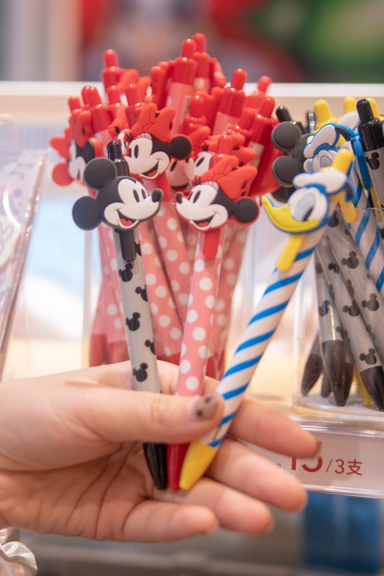 “米奇米妮”来啦~名创优品放大招！在重庆也能get正版周边