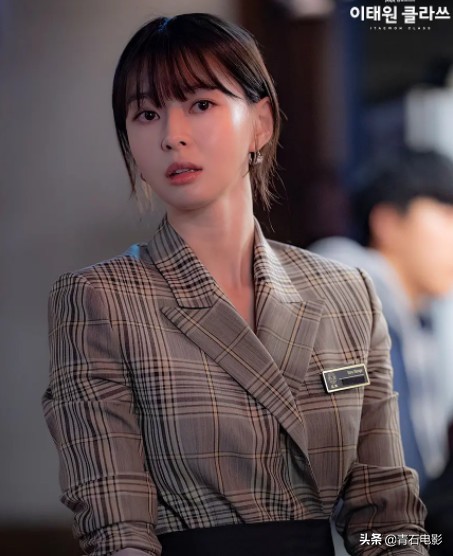 这四部韩剧从头看到尾非常过瘾,熬过前两集就好看了的韩剧