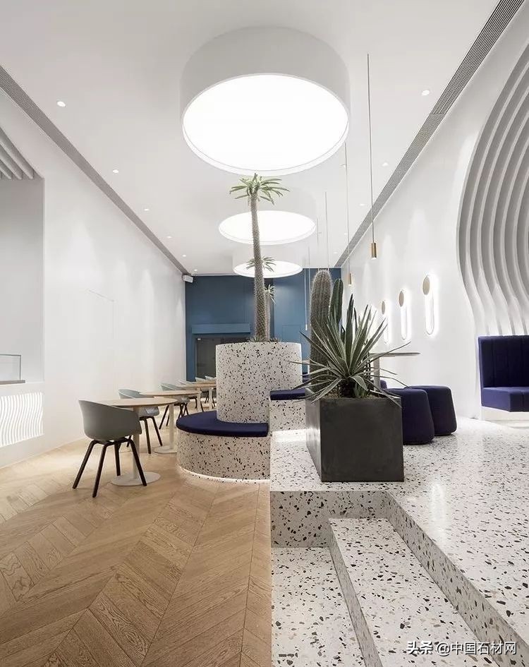 这里的石头凭什么这么“撩”人，因为她美啊