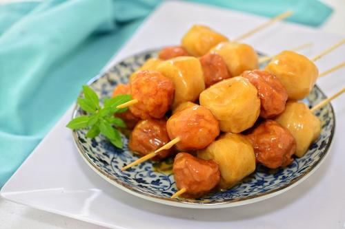 香港咖喱鱼蛋炸大肠,香港正宗咖喱鱼蛋图片