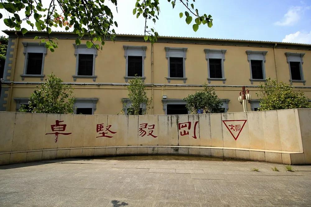 蒙自是怎么样的一个城市,蒙自到底怎么样