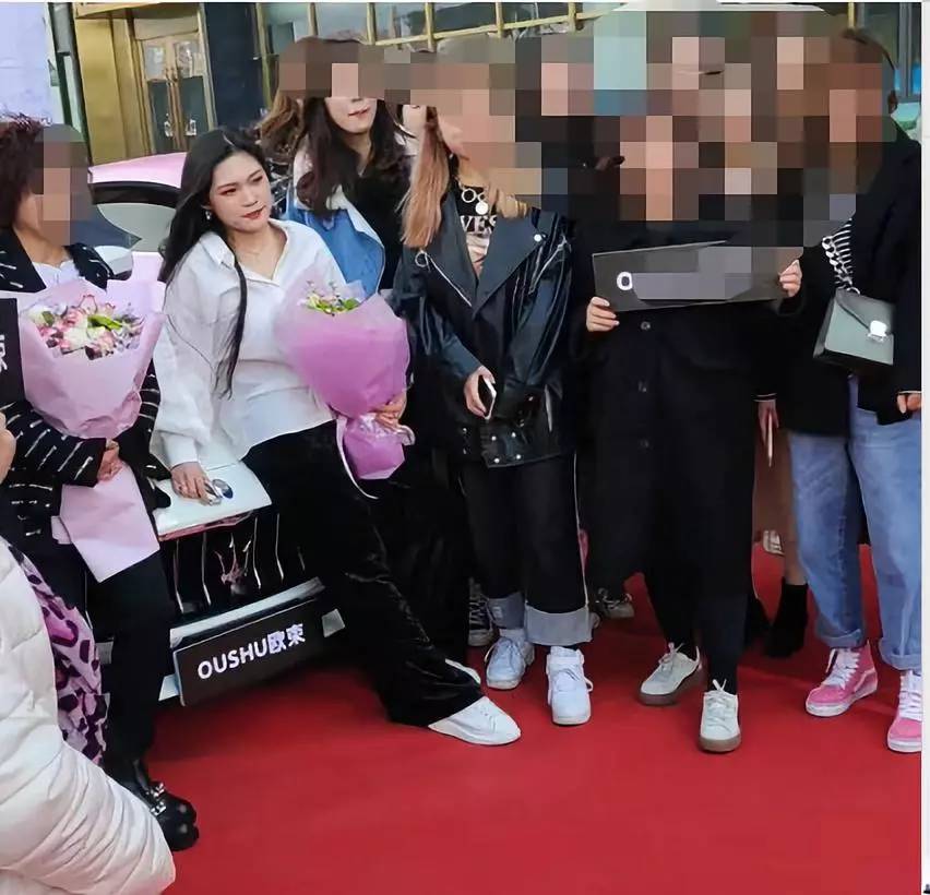 有史以来最牛的网红,狂网红