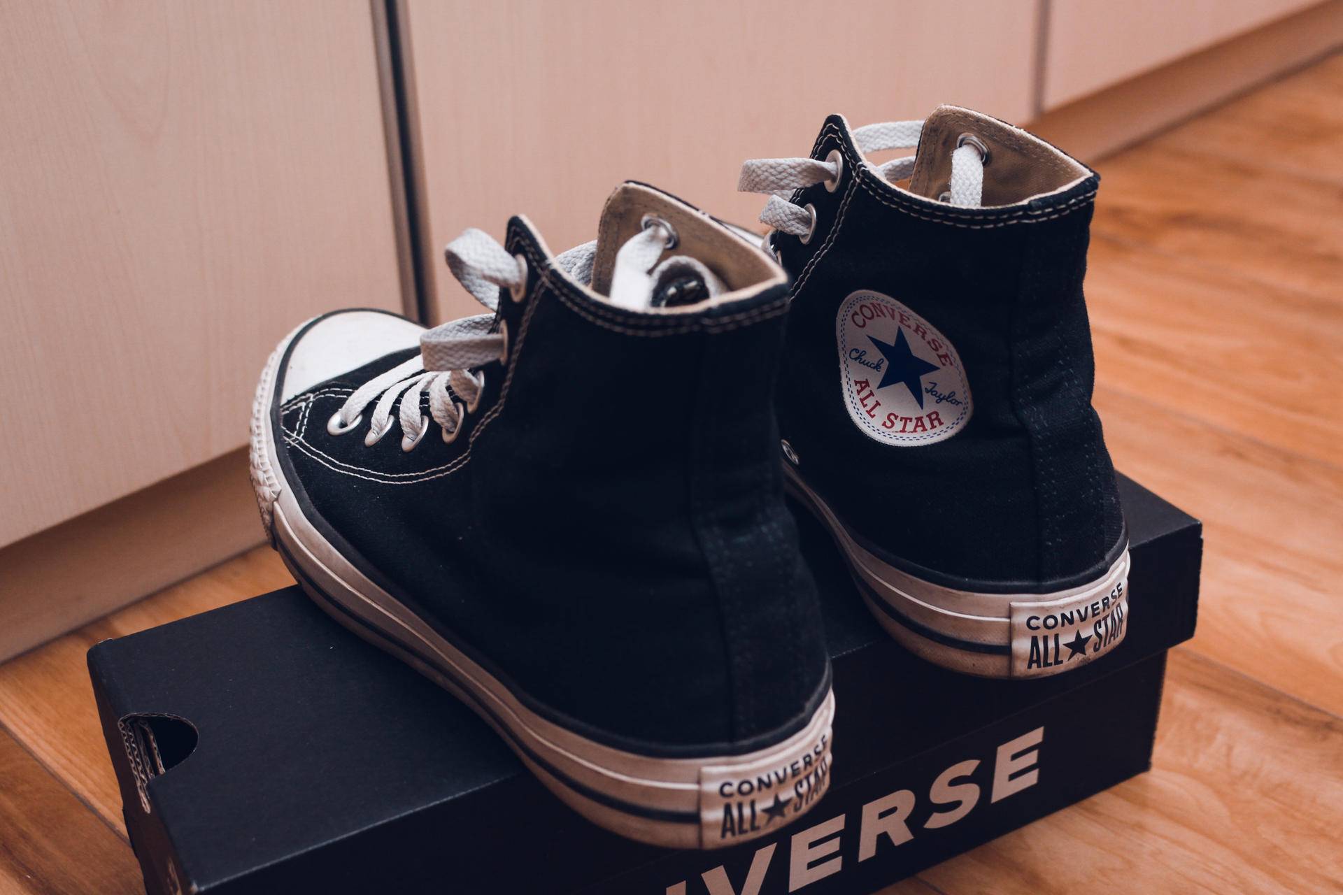 送女友哪款运动鞋比较好,女神节运动鞋