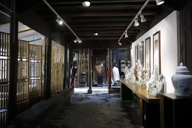 跨界人物伍一洵，放下名利场的牵绊，用器物与世界对话