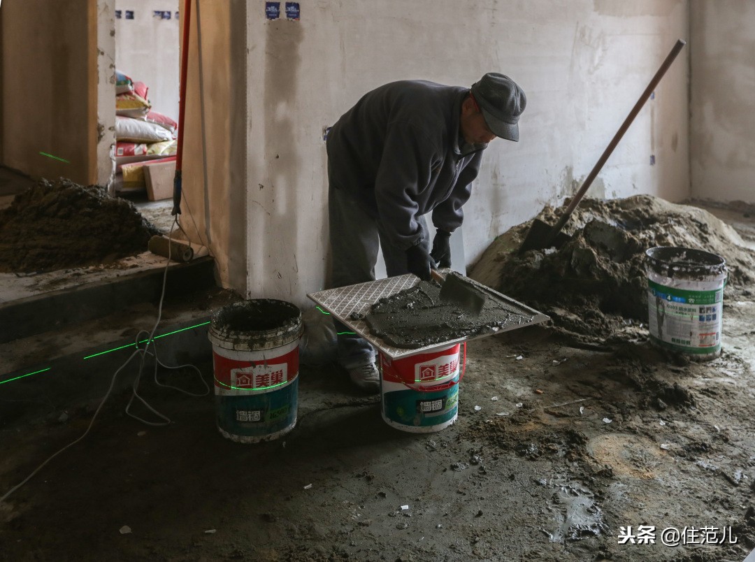 砌墙居然用牛皮纸,这是什么骚操作?