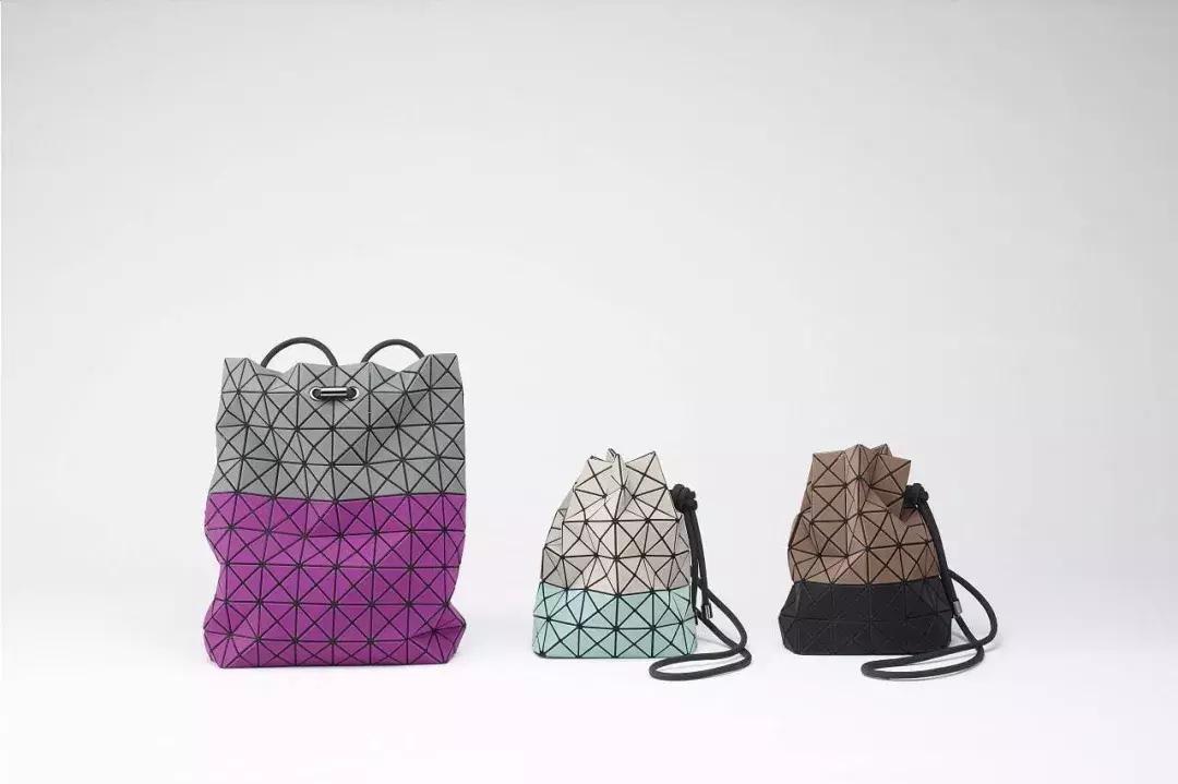 日本的三宅一生包比国内便宜多少,日本三宅一生帆布包