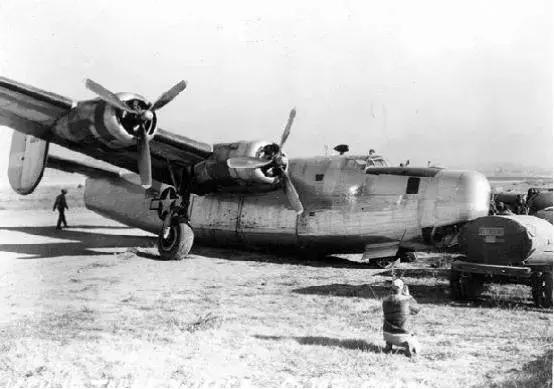 抗日战争中的驼峰航线,抗战时期空中生命线