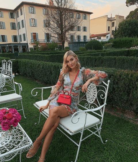 灰姑娘同款水晶鞋你值得拥有,水晶鞋只有一只了灰姑娘能穿吗