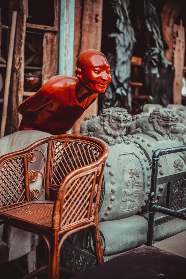 亮佳鸿华二手市场属于成都哪个区,亮佳鸿华二手市场在三环路外吗