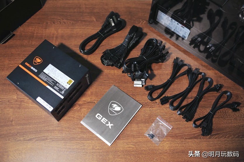 电脑无故重启是固态硬盘坏了吗,电脑无故重启是硬盘坏了么