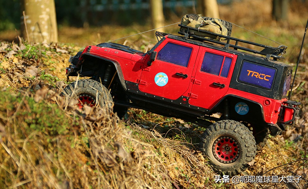 给老婆设计的车,适合男女的越野车