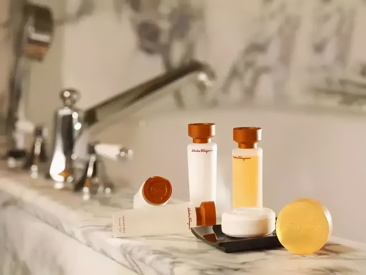 五星级酒店卫生间用品,五星级酒店洗护用品