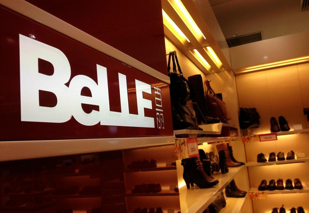 白手起家建立市值1500亿女鞋王国，拥2万家店，却在83岁放弃心血