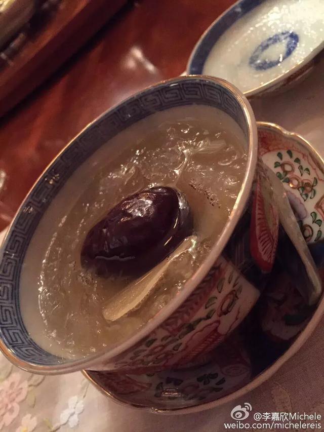 为什么港台女明星那么漂亮,为什么港台艺人都很低调